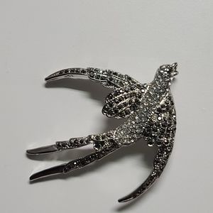 Alilang rhinestone brooch